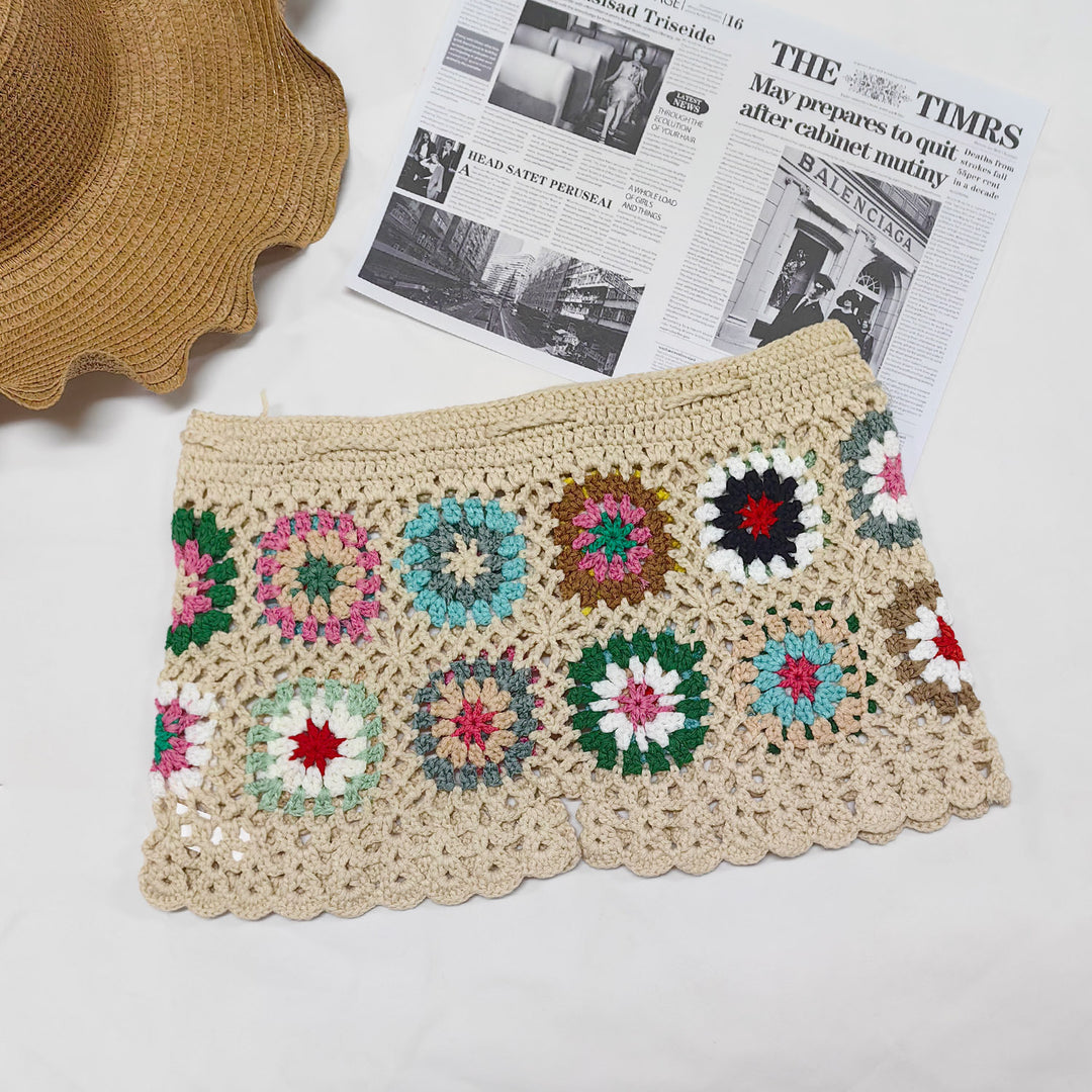 Damen Häkelshorts mit buntem Granny-Quadrat-Muster EB
