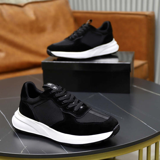 Damen Sportliche Sneakers mit modernem Design und dämpfender Sohle EB