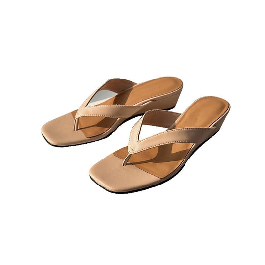 Damen Bequeme Wedgesandalen mit modischem Zehenstegdesign EB