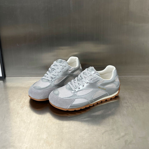 Damen Sportliche Sneakers mit hochwertigem Wildleder und innovativem Dämpfungssystem EB