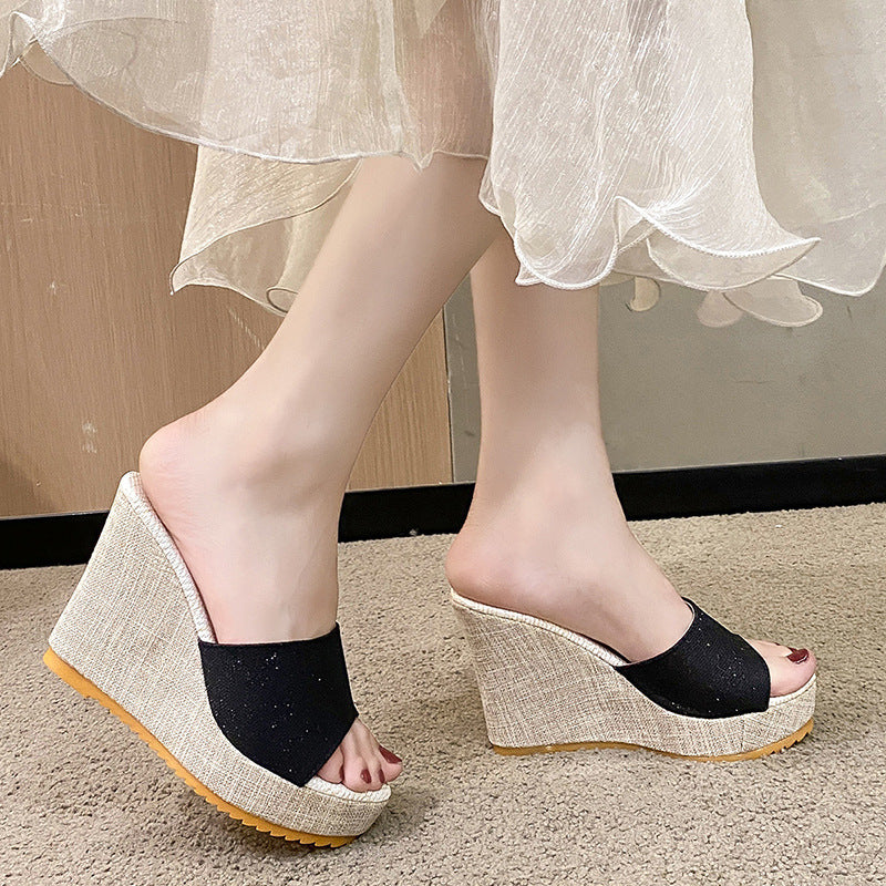 Damen Wedge-Pantoletten mit eleganter Glitzerapplikation EB