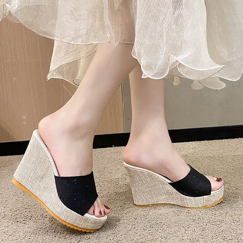 Damen Wedge-Pantoletten mit eleganter Glitzerapplikation EB