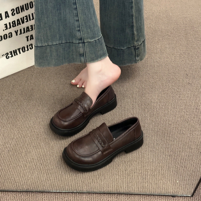 Damen modische Mokassins mit innovativem Plateau-Heel und dezenter Schnallenverzierung EB