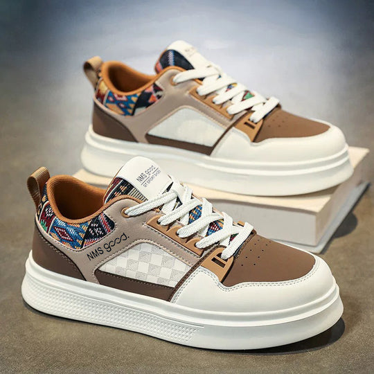 Damen Sneakers mit stilvollem ethnischen Muster und dämpfender Sohle EB