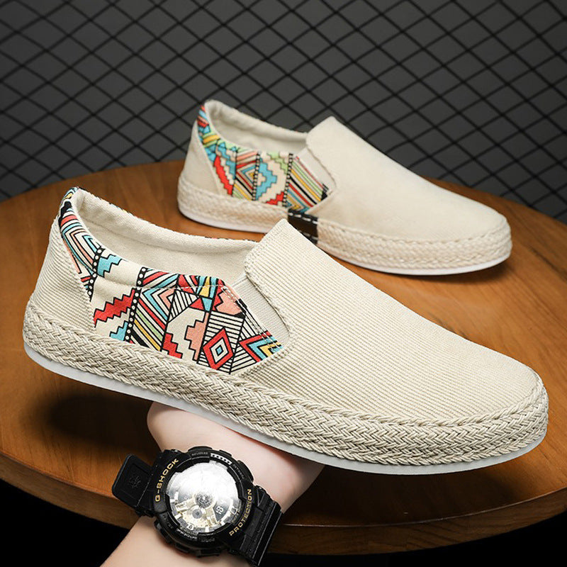 Damen Modische Slip-On Espadrilles mit buntem Ethnomuster EB