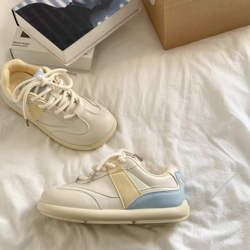 Damen Sportliche Sneakers mit atmungsaktivem Material EB