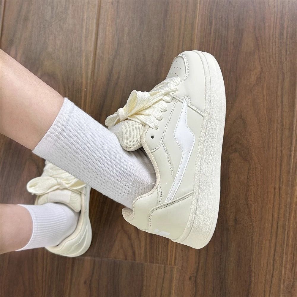 Damen Sportliche Sneakers mit atmungsaktiver Oberflächenstruktur und stabiler Dämpfung EB