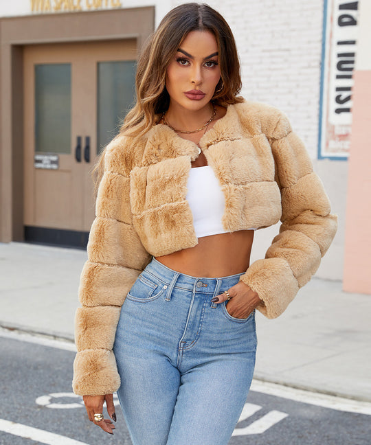 Damen Kuschelige Shortjacke mit gestepptem Design EB