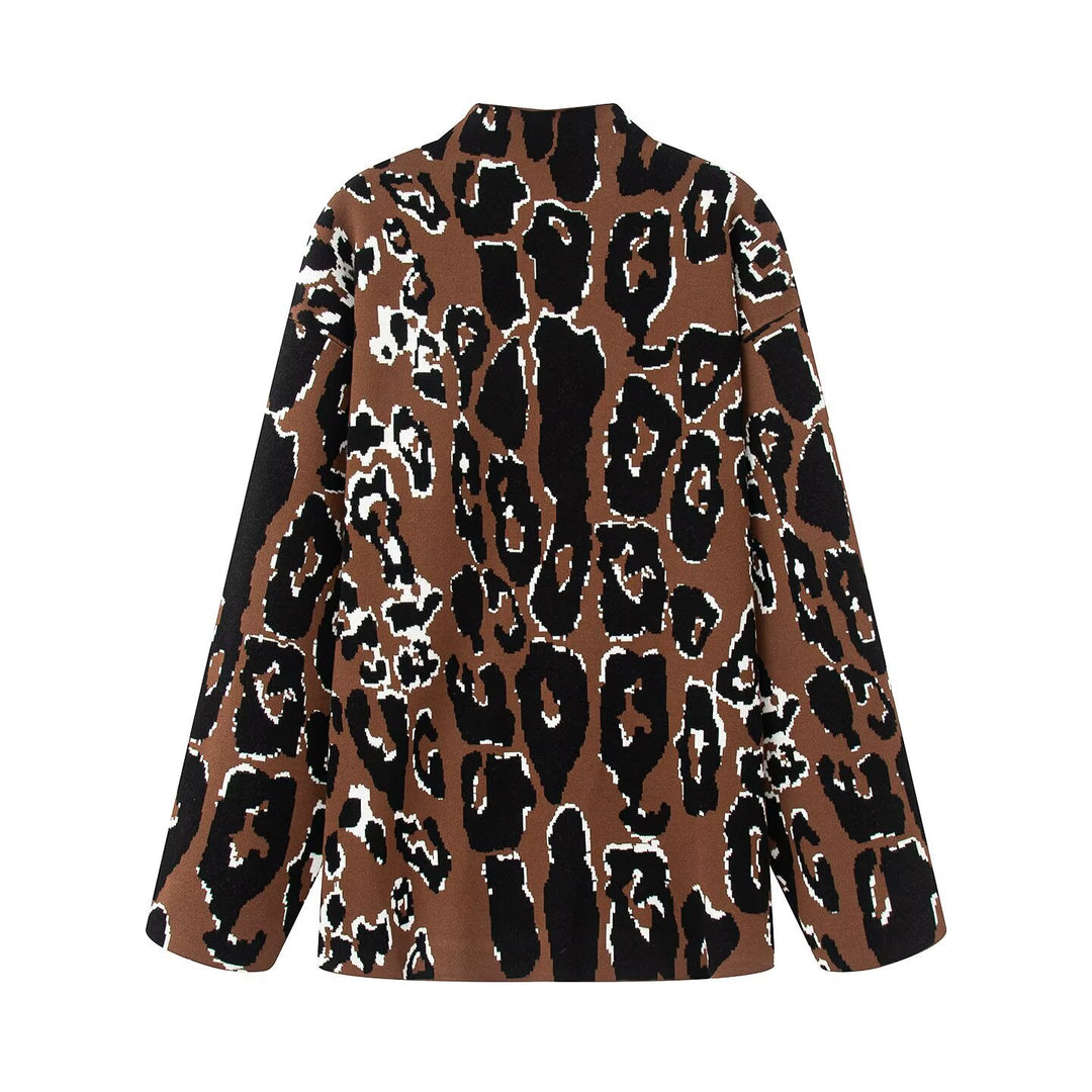 Damen Oversized Pullover mit animalischem Muster und hohem Kragen EB