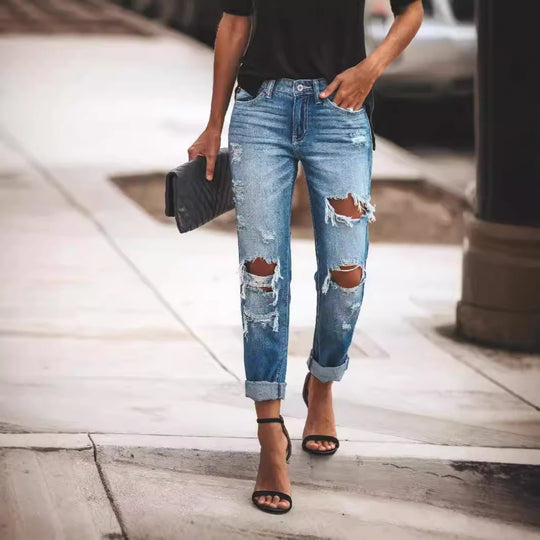 Damen Destroyed Boyfriend Jeans im lässigen Stil mit hohen Rissdetails EB