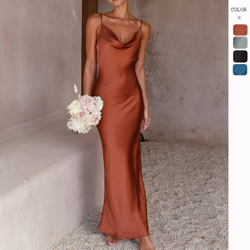Damen Elegantes, fließendes Maxikleid aus hochwertigem Satin mit Spaghettiträgern EB