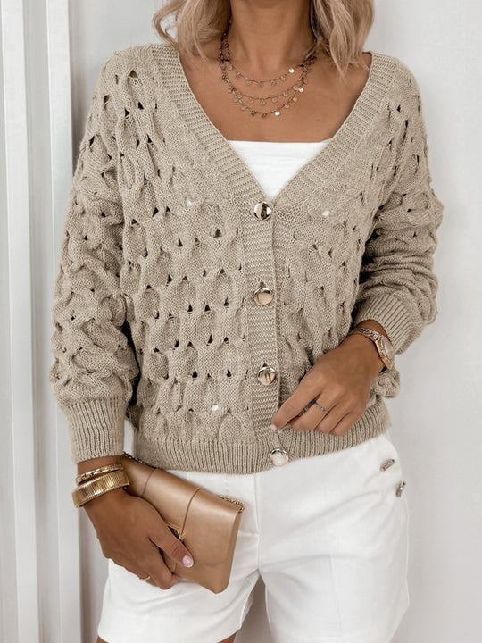 Damen Strickjacke mit luftiger Maschenstruktur und eleganten Knopfdetails EB