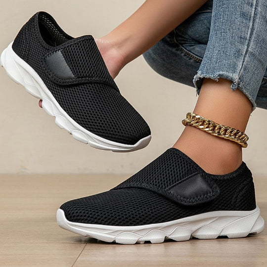 Damen Leichte und atmungsaktive Slip-On Sneakers mit flexiblem Obermaterial EB