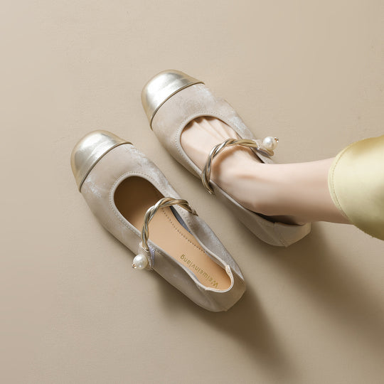 Damen Ballerinas mit elegantem Riemen und modischem Perlenschmuck EB
