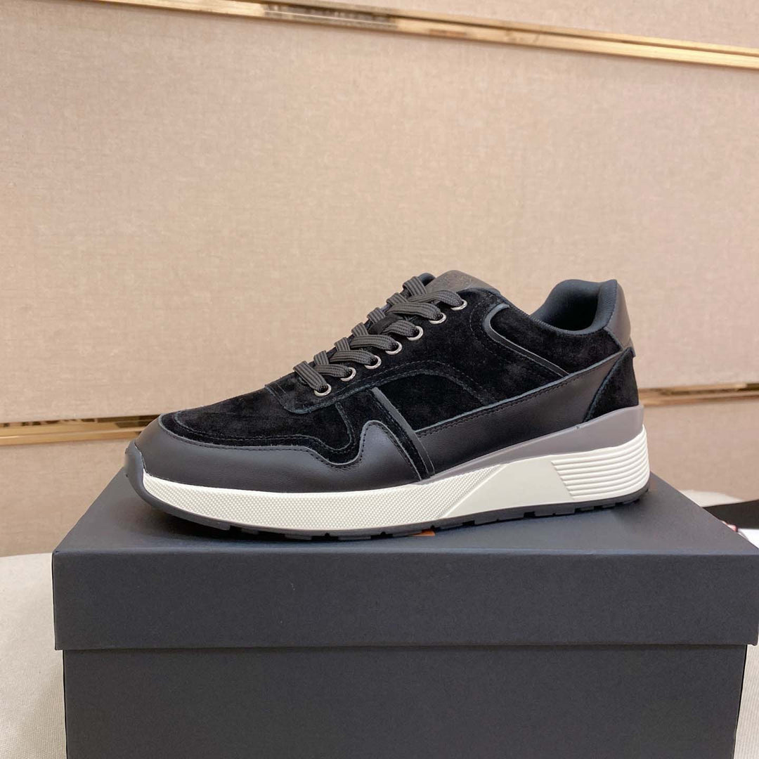Damen Komfortable Sneaker mit modischem Wildleder-Obermaterial EB