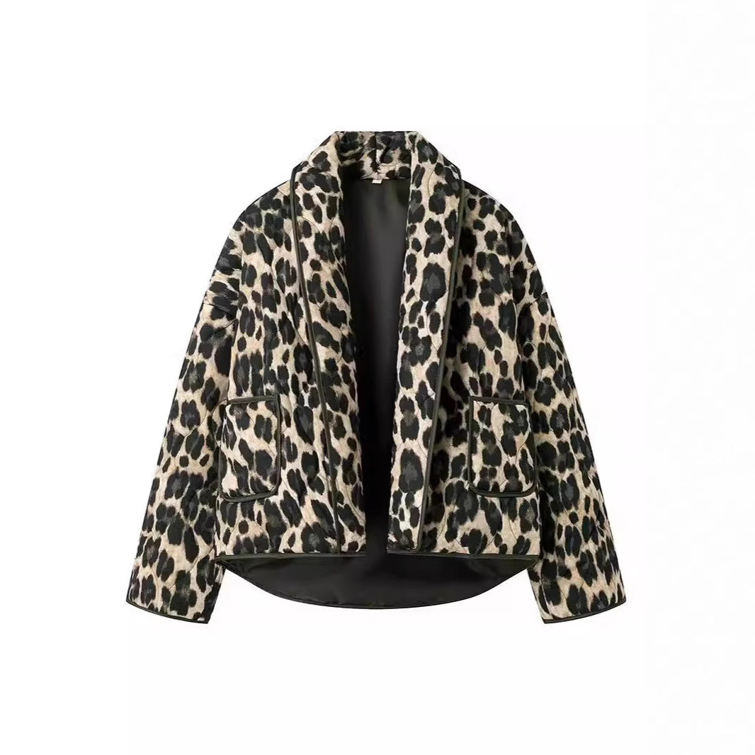 Damen Steppjacke im eleganten Leopardenmuster EB