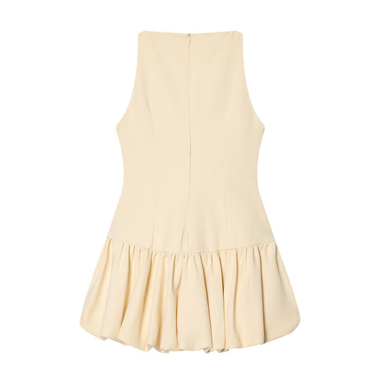 Damen Sommerkleid mit schwingendem Volant und figurbetonter Silhouette EB