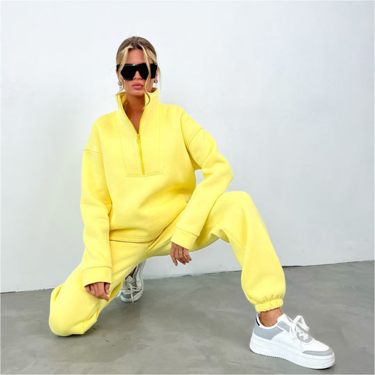 Damen Oversize-Halbzip-Lounge-Set aus schwerem French-Terry mit hohem Stehkragen EB
