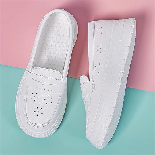 Damen Slip-On Sneakers mit atmungsaktivem Obermaterial und komfortablem Fußbett EB