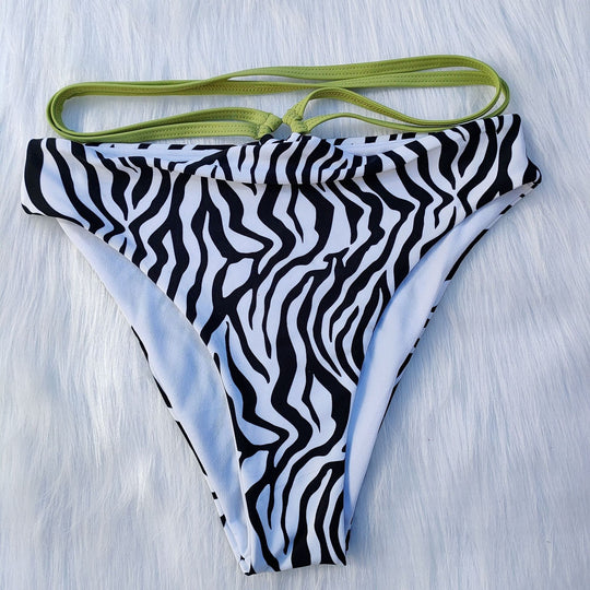 Damen Minimalistisches Triangel-Bikini-Set mit Zebramuster EB