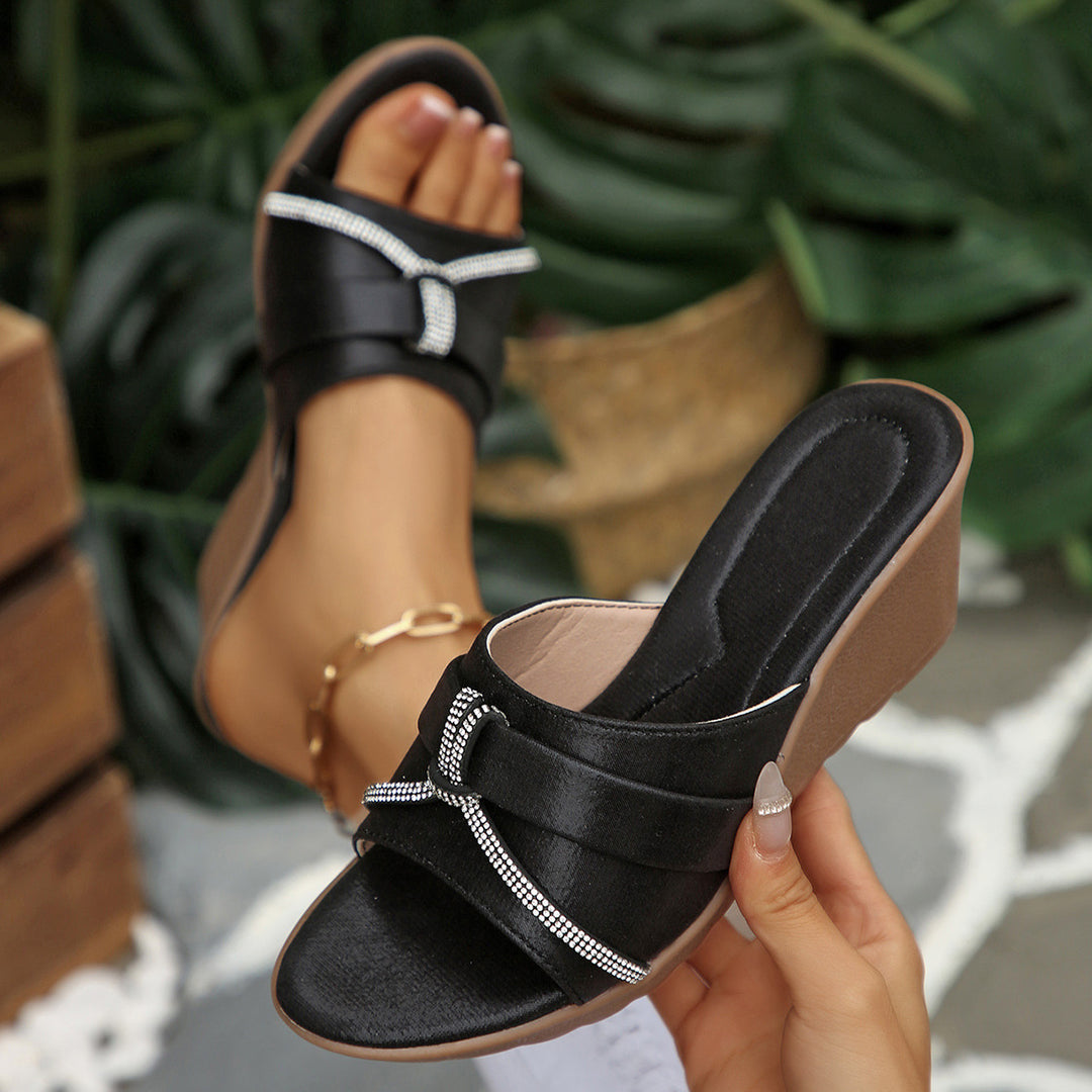 Damen Wedge-Sandalen mit glitzernden Applikationen EB