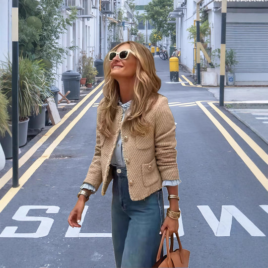 Damen Elegante kurze Jacke mit strukturiertem Design und goldenen Knöpfen EB