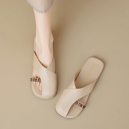 Damen Bogen-Sandalen mit trendy Riemen und komfortabler Fußbettgestaltung EB