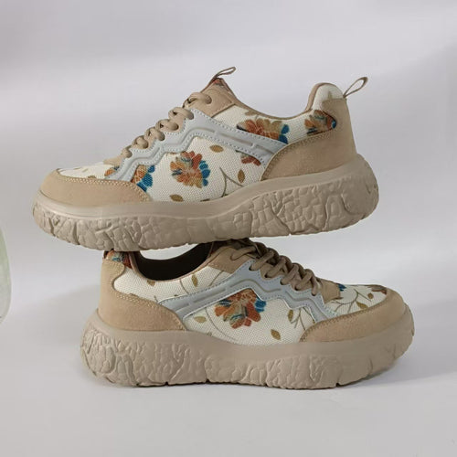 Damen nan modische Plateau-Sneaker mit floralem Canvasmuster und Velourslederbesatz EB