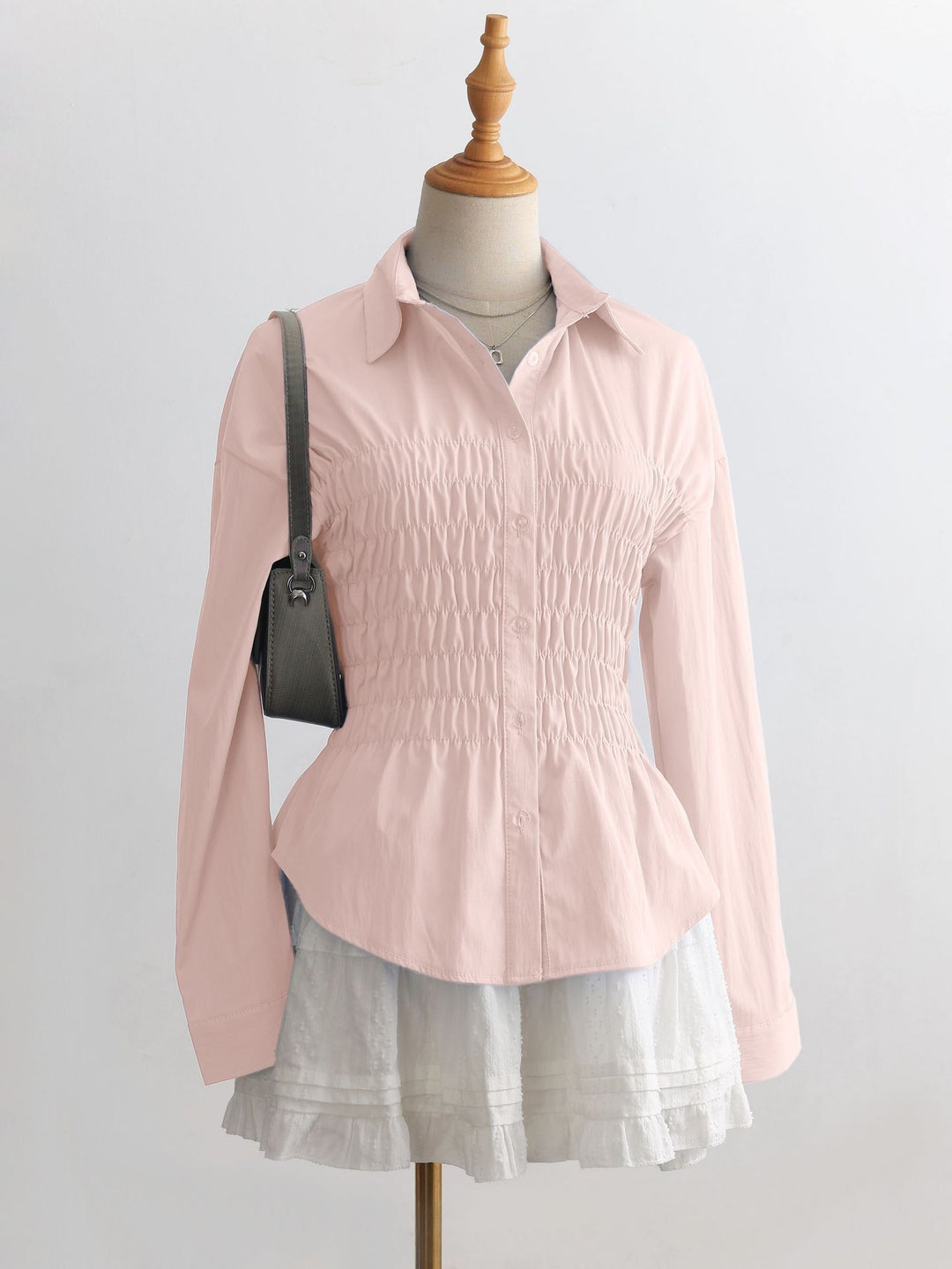 Damen nan taillierte Hemdbluse mit geraffter Brustpartie und Schößchen EB