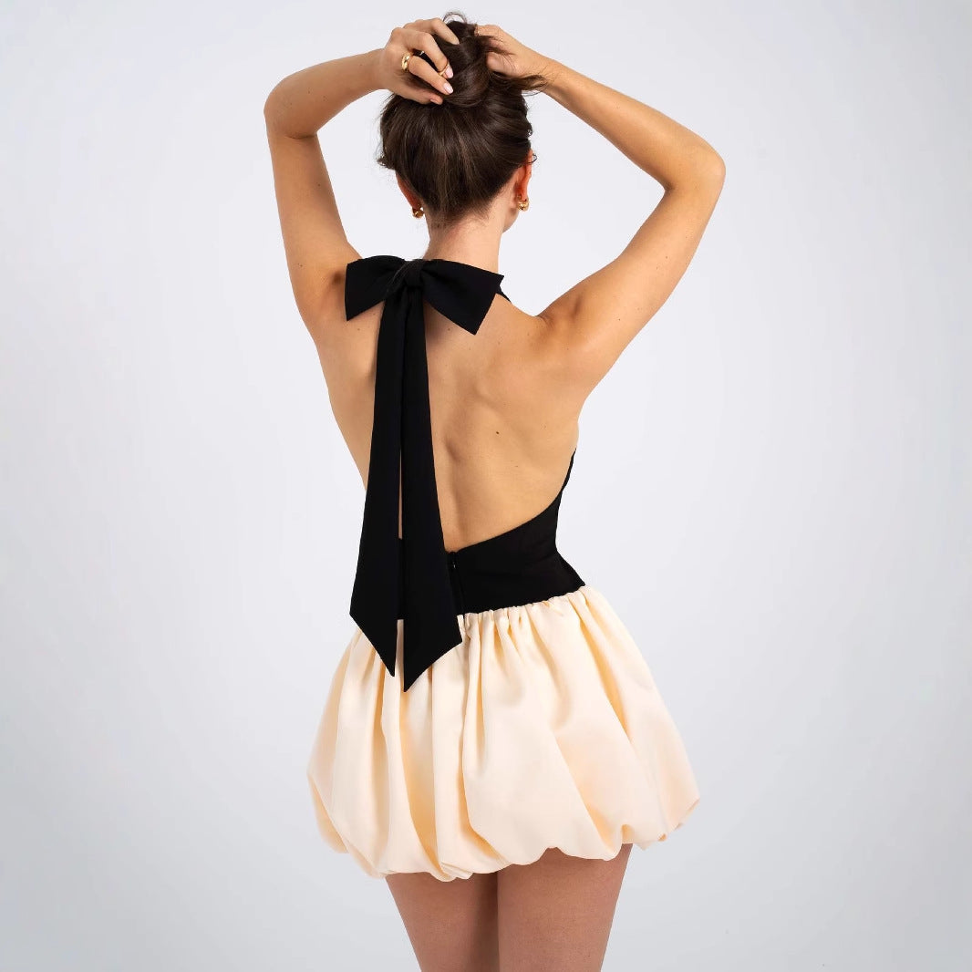 Damen Verspielt tailliertes Kleid im Halterneck-Stil mit gerafftem Rock EB