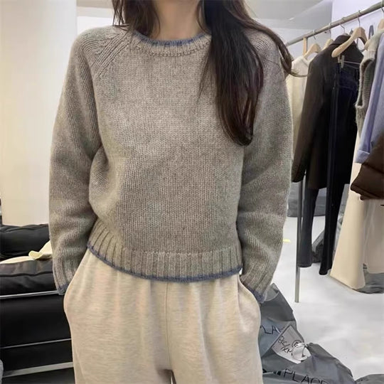 Damen Modischer Pullover mit strukturiertem Saum und kontrastierenden Ärmeln EB