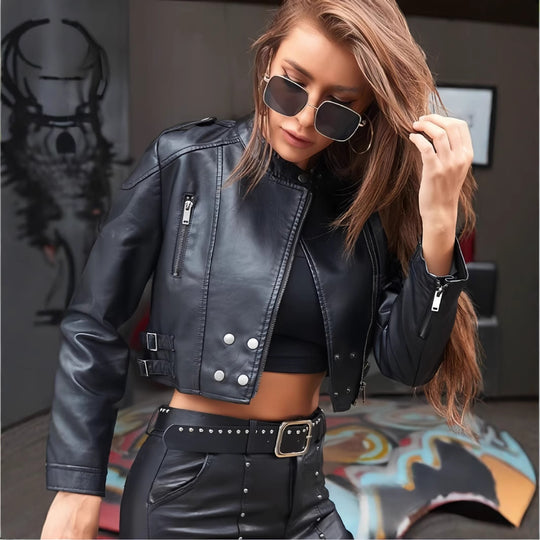 Damen Kunstleder Bikerjacke mit strukturierten Akzenten und modischem Schnitt EB