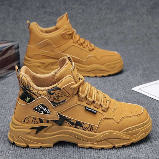 Herren robuste Outdoor-Chunky-Sneaker mit wattierter Knöchelmanschette, verblockter Plateau-Sohle und dekorativem Overlay-Detail EB