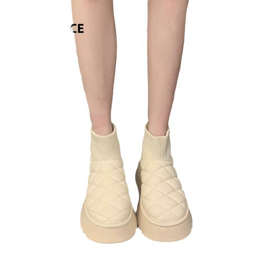 Damen Komfortable und stylische Chunky Slip-On Sneakers mit gestepptem Design EB