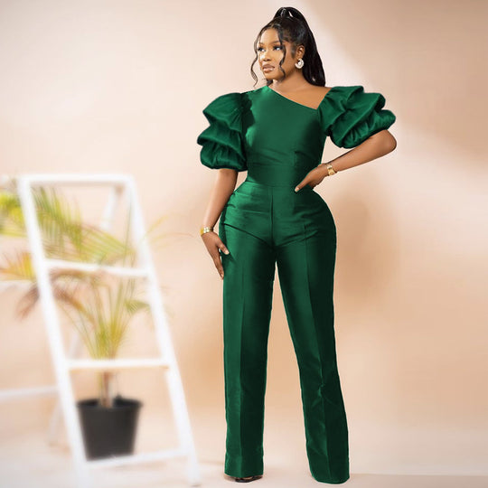 Damen Eleganter Jumpsuit mit asymmetrischen Puffärmeln EB