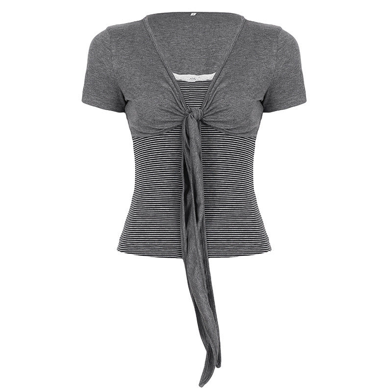 Damen kurzes T-Shirt mit Knoten-Detail und gestreiftem Design EB