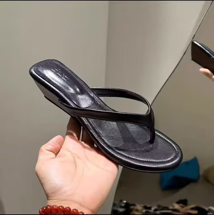 Damen elegante Zehentrenner-Pantoletten mit komfortabler Absatzhöhe und modischem Design EB