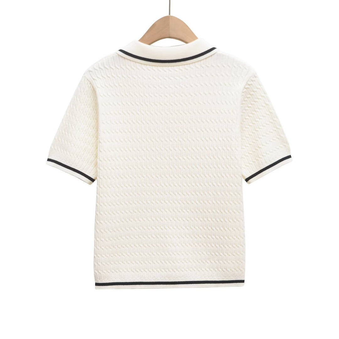 Damen Poloshirt mit strukturiertem Material und edlen Knopfdetails EB