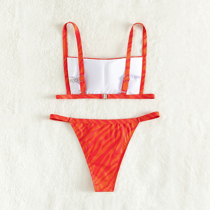 Damen Zweiteiliges Bikiniset mit sportlichem Schnitt und aufregendem Tierprint EB