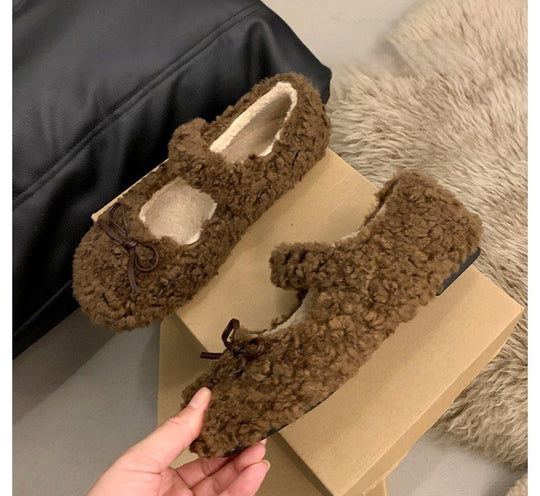Damen Flauschige Hausschuhe mit elegantem Riemendesign EB