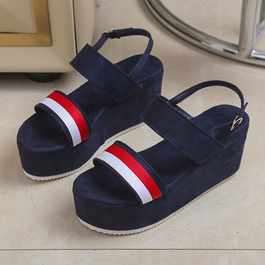 Damen Plattform-Sandalen mit modischem Riemchen-Design EB