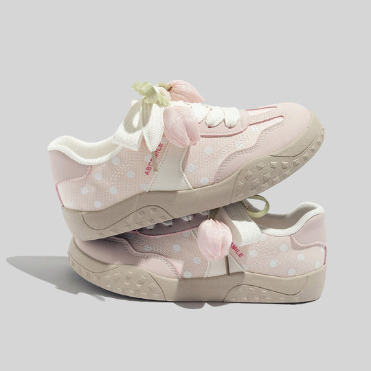 Damen Freizeit Sneakers mit leichtem Punktemuster und verspielten Schleifen EB