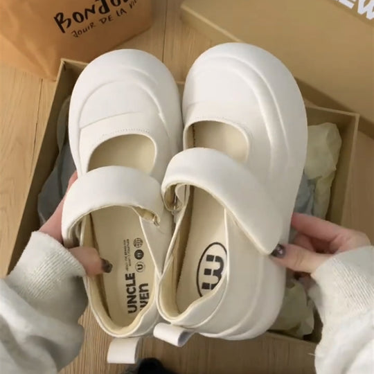 Damen Komfortable und stilvolle Clogs mit breitem Riemen EB