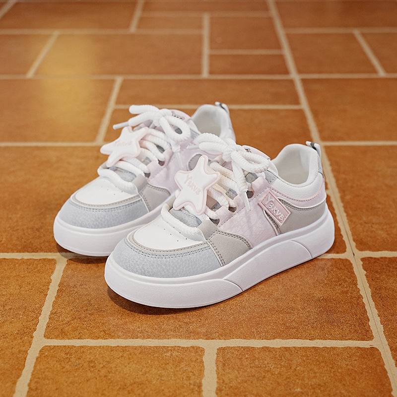 Damen Sportliche Sneakers mit dekorativen Akzenten EB