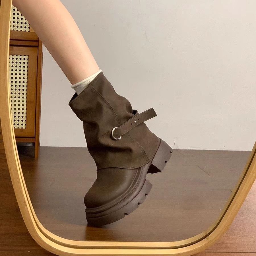 Damen Modische Winterboots mit elegantem Falten-Design EB