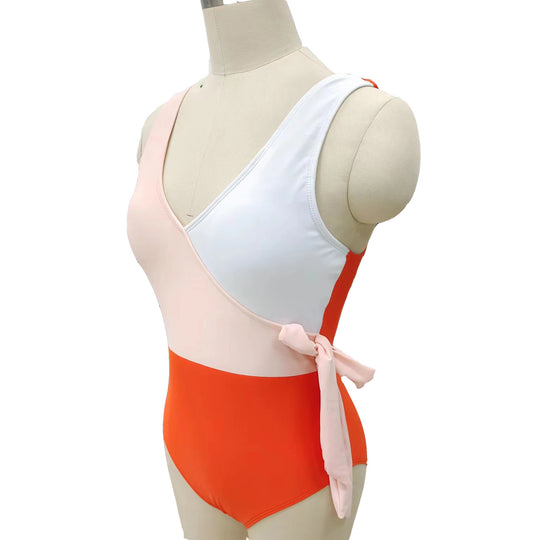 Damen Eleganter Wickelbadeanzug mit asymmetrischem Schnitt EB