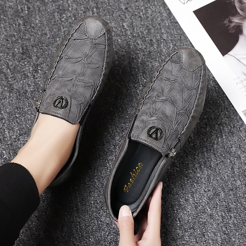 Herren elegante Lederoptik Slipper mit Zierreißverschluss, handgenähter Mokassinnaht und flexibler Komfortsohle EB