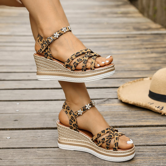 Damen Wedge-Sandalen mit floralem Schmuck und animalischem Muster EB