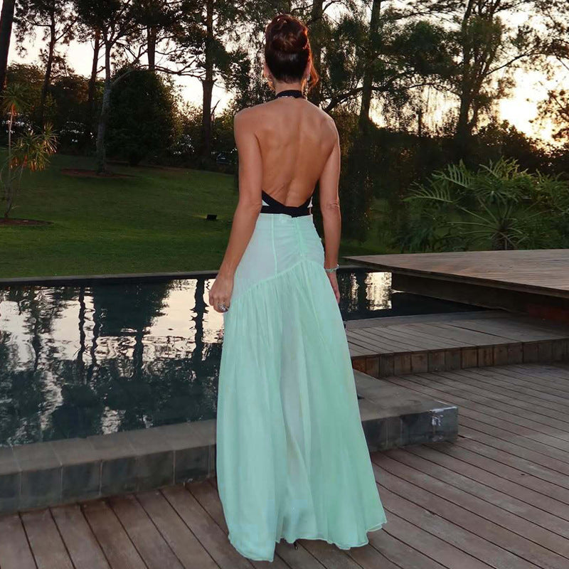 Damen Maxikleid mit tiefem V-Ausschnitt und innovativer Raffung EB