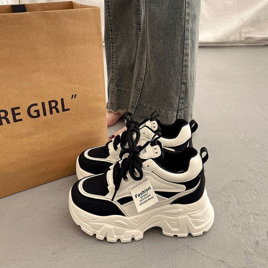 Damen Chunky Sneakers mit dicker Sohle und modischem Design EB